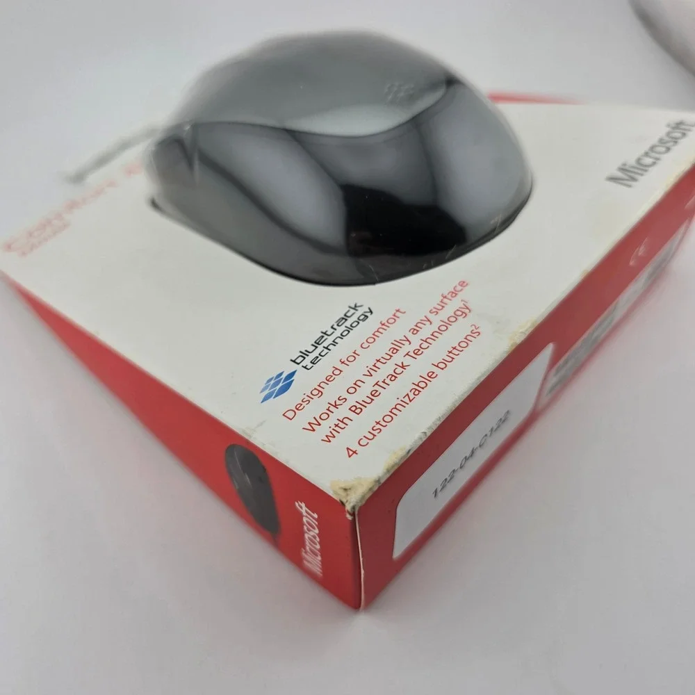 Microsoft Comfort 4500 BlueTrack Wired Mouse 4-Button  NEW Computing Office